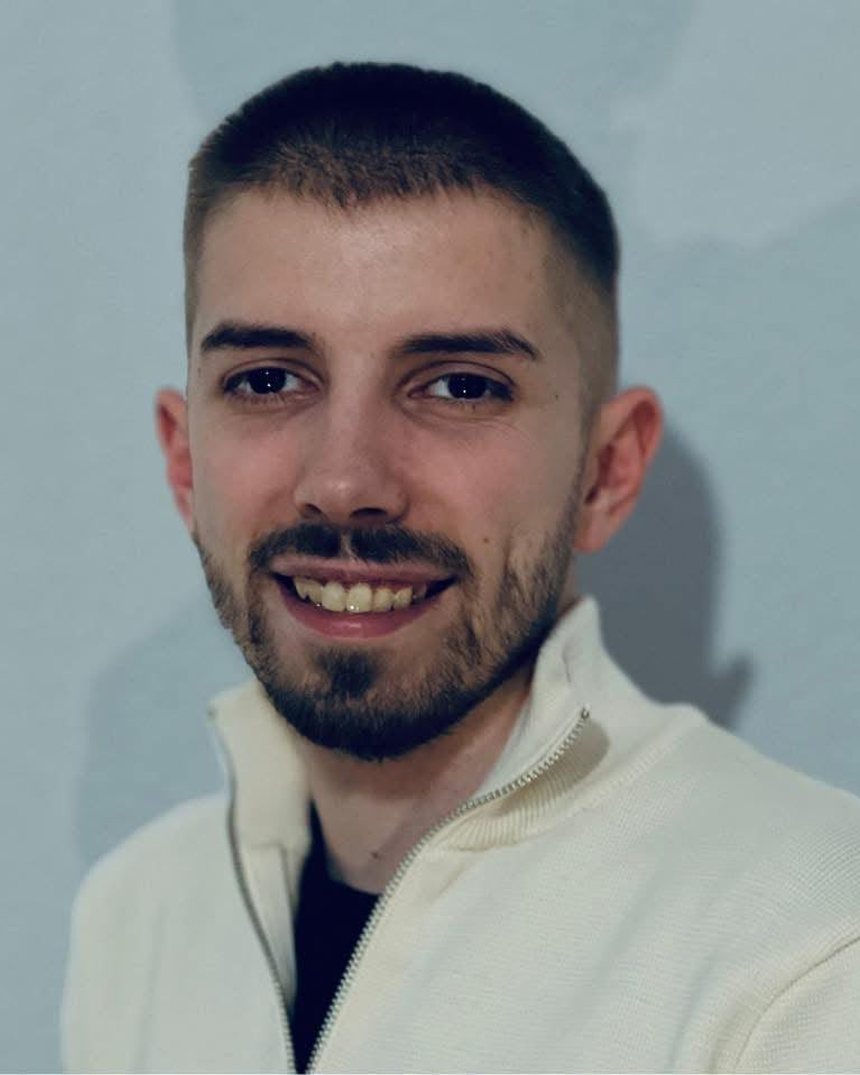 Milos Velickovikj, Digital Marketing Expert